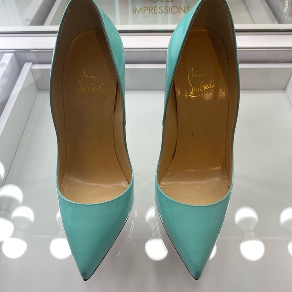 CHRISTIAN LOUBOUTIN !!! Must have!!! - Picture 2 of 5
